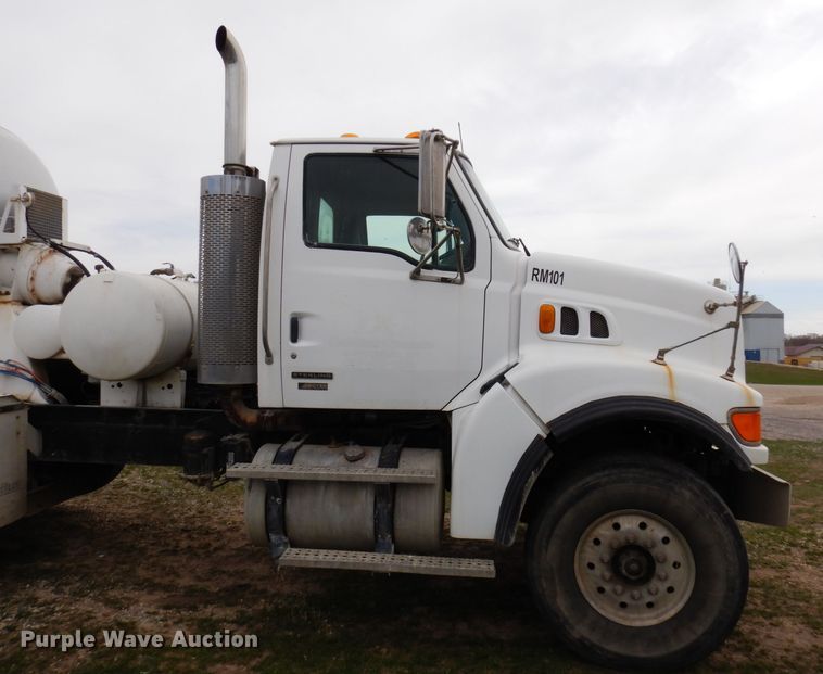 image for item KU9950 2005 Sterling LT9500  ready mix truck