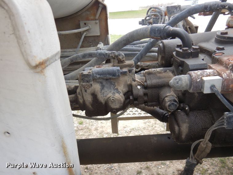 image for item KU9950 2005 Sterling LT9500  ready mix truck