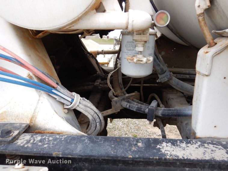 image for item KU9950 2005 Sterling LT9500  ready mix truck