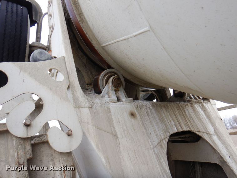 image for item KU9950 2005 Sterling LT9500  ready mix truck