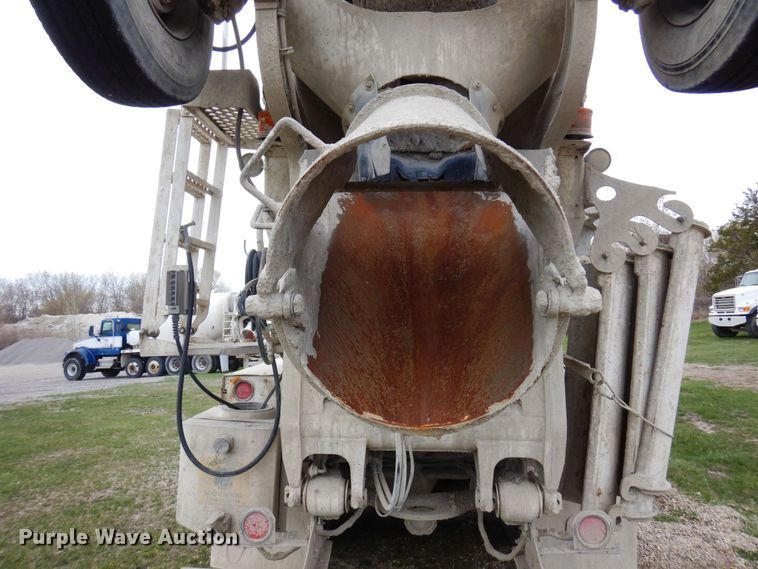 image for item KU9950 2005 Sterling LT9500  ready mix truck