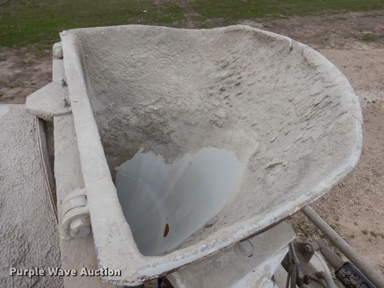 image for item KU9950 2005 Sterling LT9500  ready mix truck