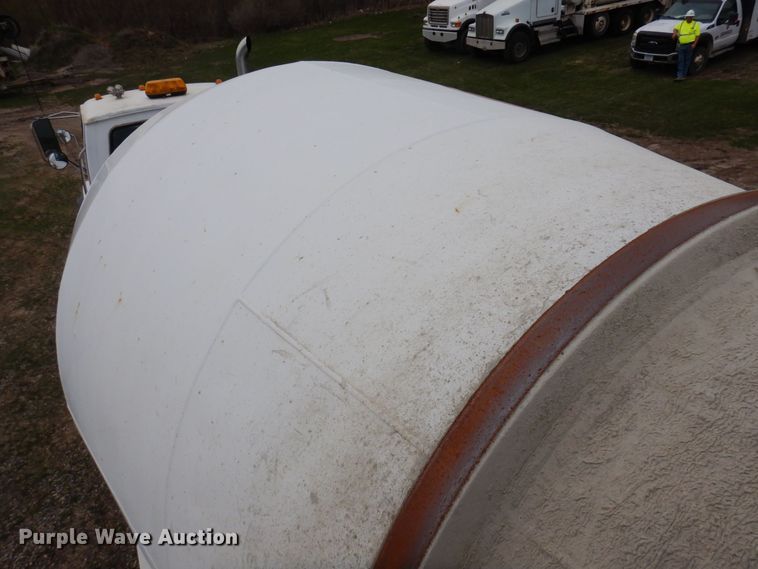 image for item KU9950 2005 Sterling LT9500  ready mix truck
