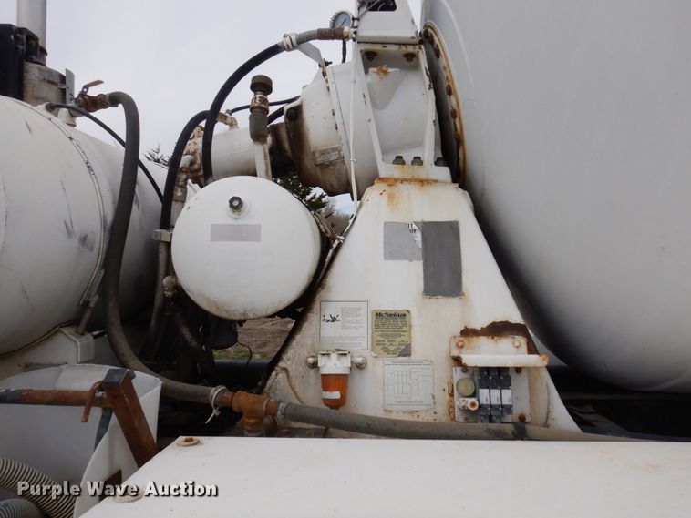 image for item KU9950 2005 Sterling LT9500  ready mix truck