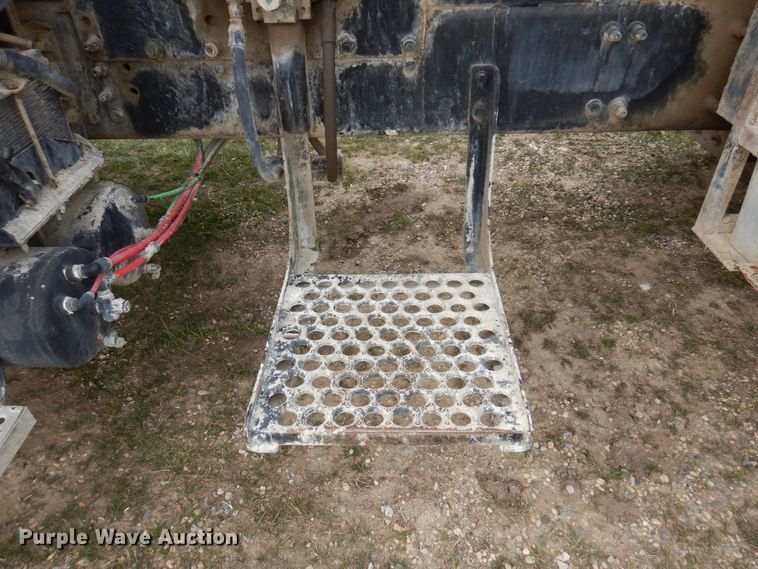 image for item KU9950 2005 Sterling LT9500  ready mix truck