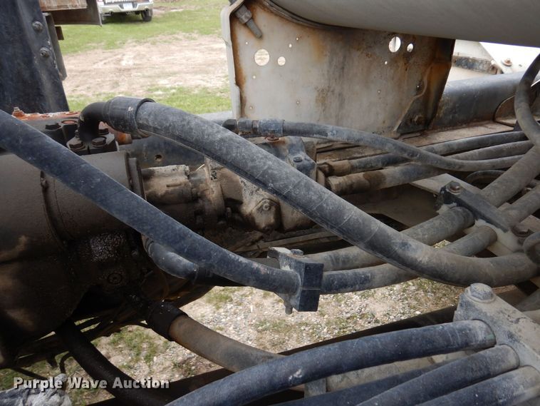 image for item KU9950 2005 Sterling LT9500  ready mix truck