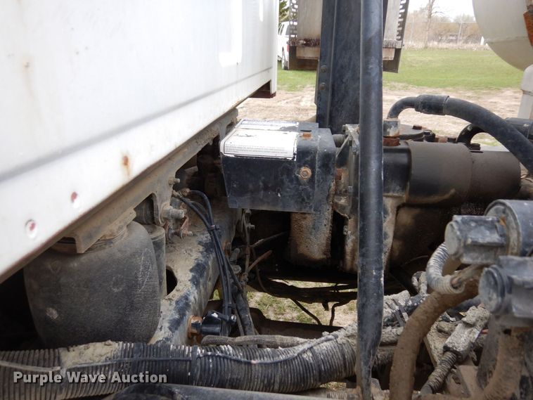 image for item KU9950 2005 Sterling LT9500  ready mix truck