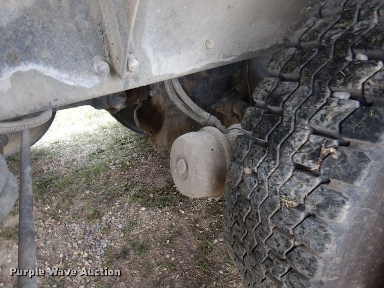 image for item KU9950 2005 Sterling LT9500  ready mix truck