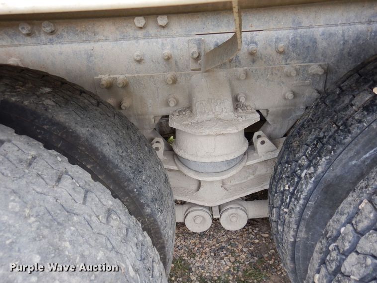 image for item KU9950 2005 Sterling LT9500  ready mix truck