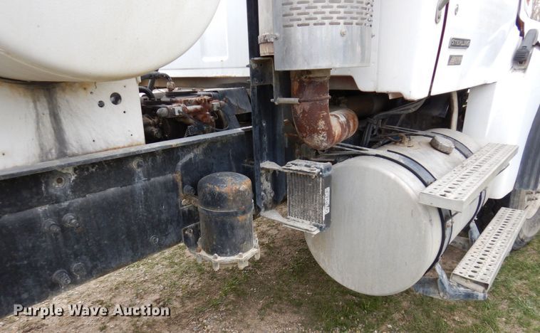 image for item KU9950 2005 Sterling LT9500  ready mix truck