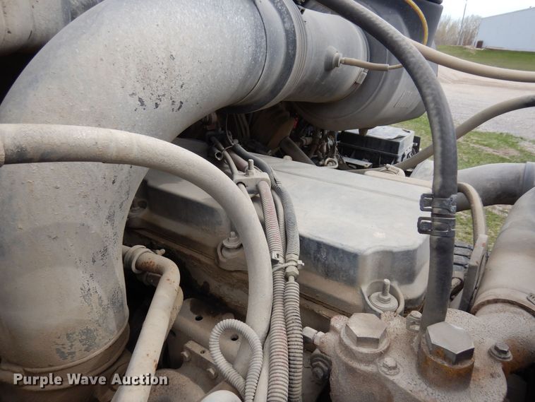 image for item KU9950 2005 Sterling LT9500  ready mix truck