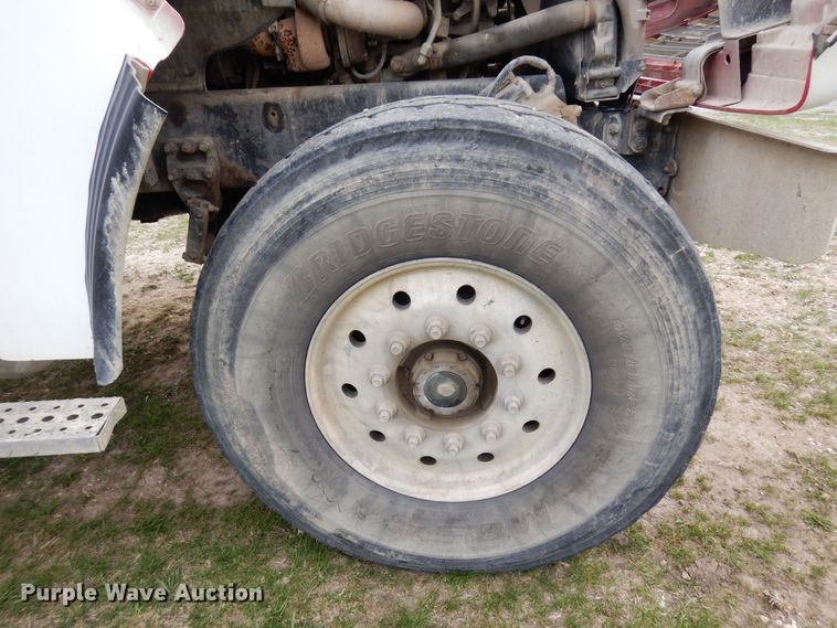 image for item KU9950 2005 Sterling LT9500  ready mix truck