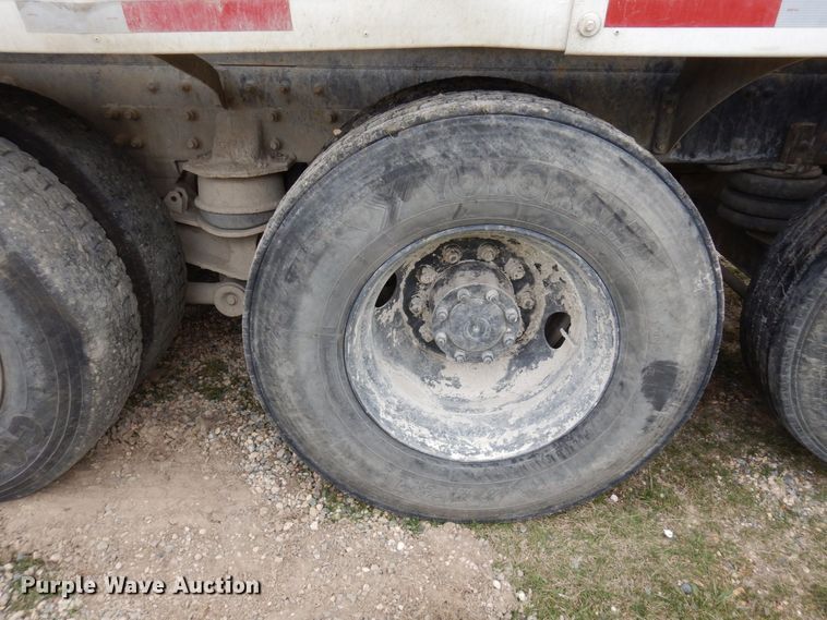 image for item KU9950 2005 Sterling LT9500  ready mix truck