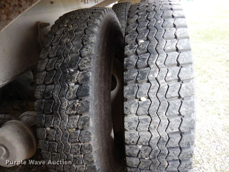 image for item KU9950 2005 Sterling LT9500  ready mix truck