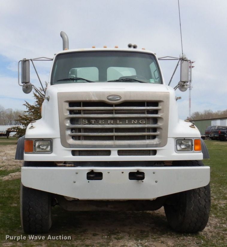 image for item KU9951 2005 Sterling LT9500  ready mix truck