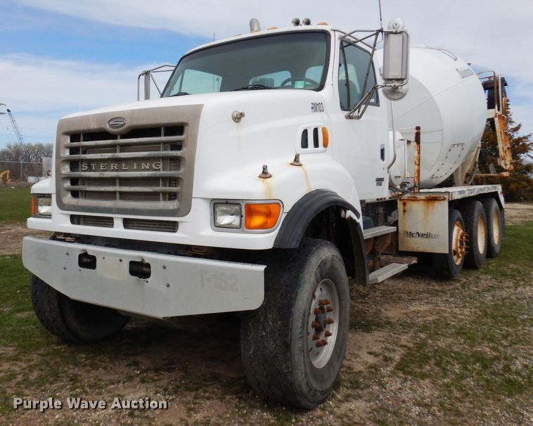 image for item KU9951 2005 Sterling LT9500  ready mix truck