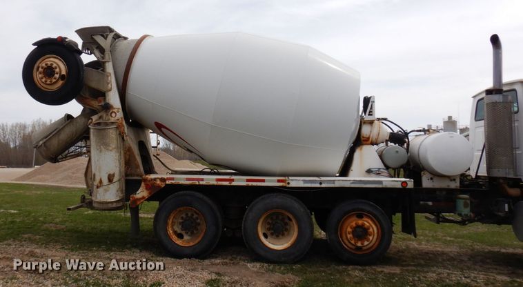 image for item KU9951 2005 Sterling LT9500  ready mix truck