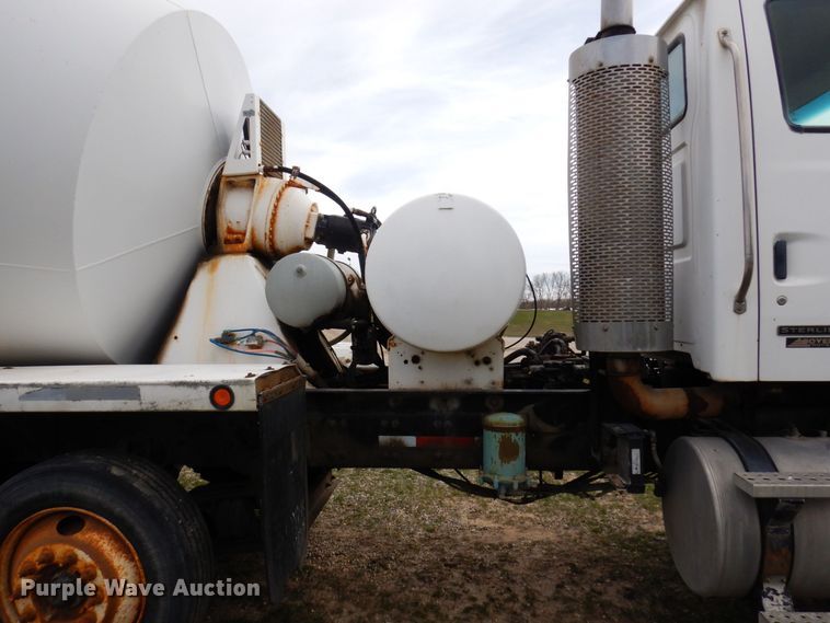 image for item KU9951 2005 Sterling LT9500  ready mix truck