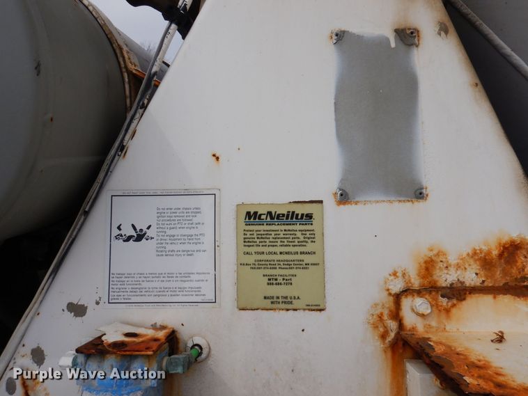 image for item KU9951 2005 Sterling LT9500  ready mix truck