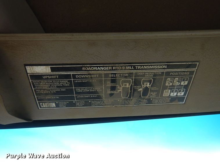 image for item KU9951 2005 Sterling LT9500  ready mix truck