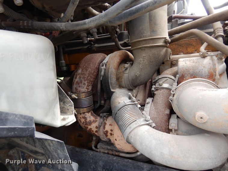 image for item KU9951 2005 Sterling LT9500  ready mix truck