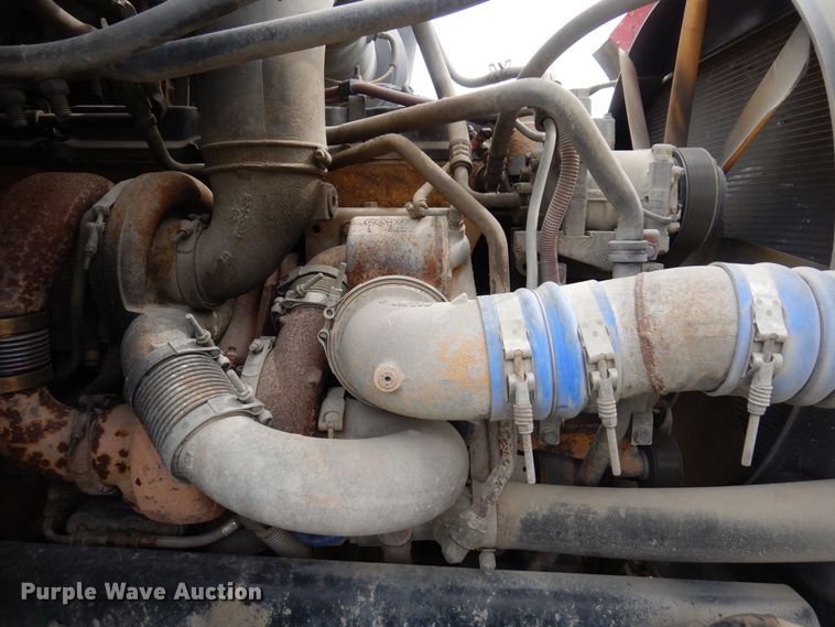 image for item KU9951 2005 Sterling LT9500  ready mix truck