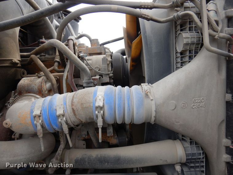 image for item KU9951 2005 Sterling LT9500  ready mix truck