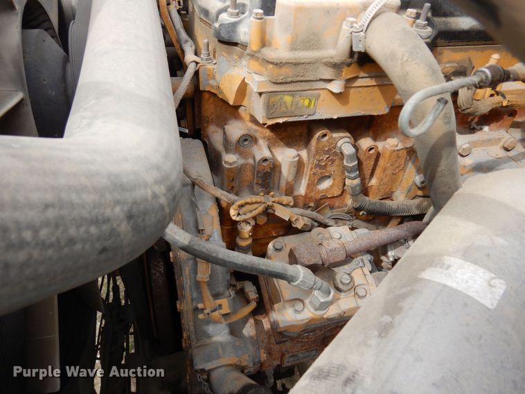 image for item KU9951 2005 Sterling LT9500  ready mix truck