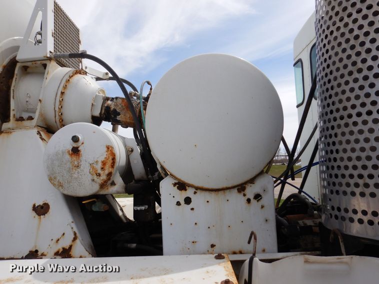 image for item KU9952 2009 Kenworth W900  ready mix truck