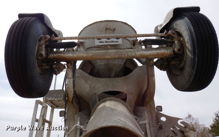 image for item KU9952 2009 Kenworth W900  ready mix truck