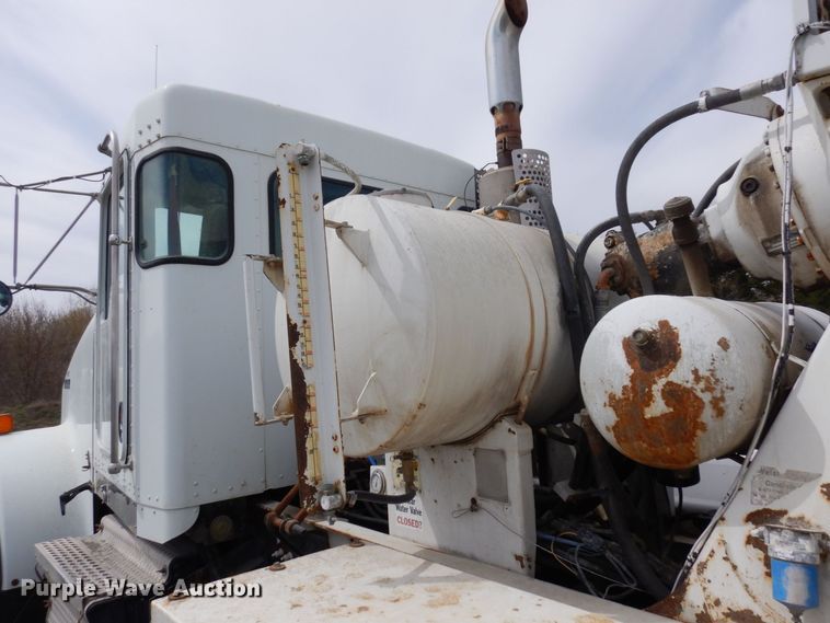 image for item KU9952 2009 Kenworth W900  ready mix truck