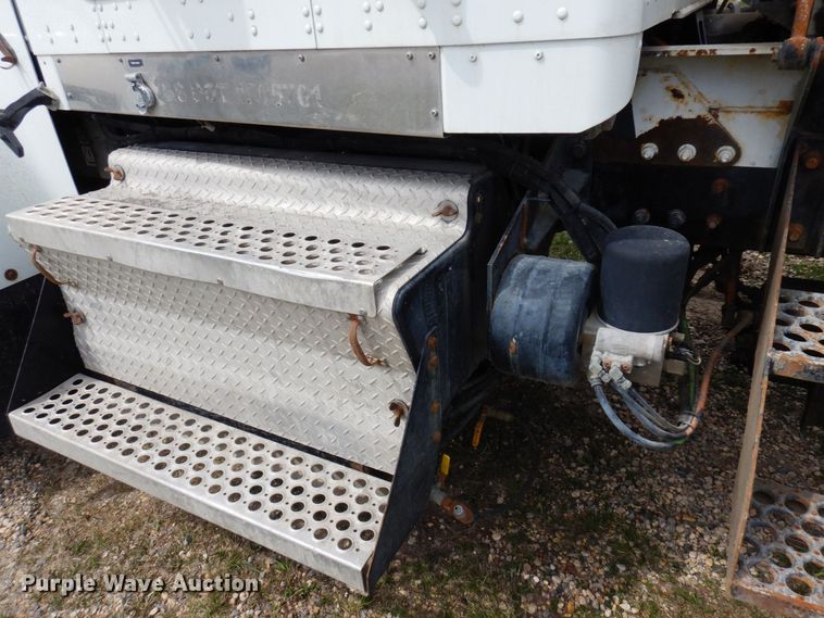 image for item KU9952 2009 Kenworth W900  ready mix truck