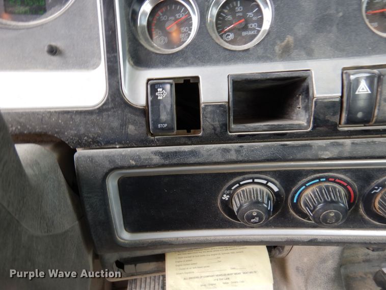 image for item KU9952 2009 Kenworth W900  ready mix truck