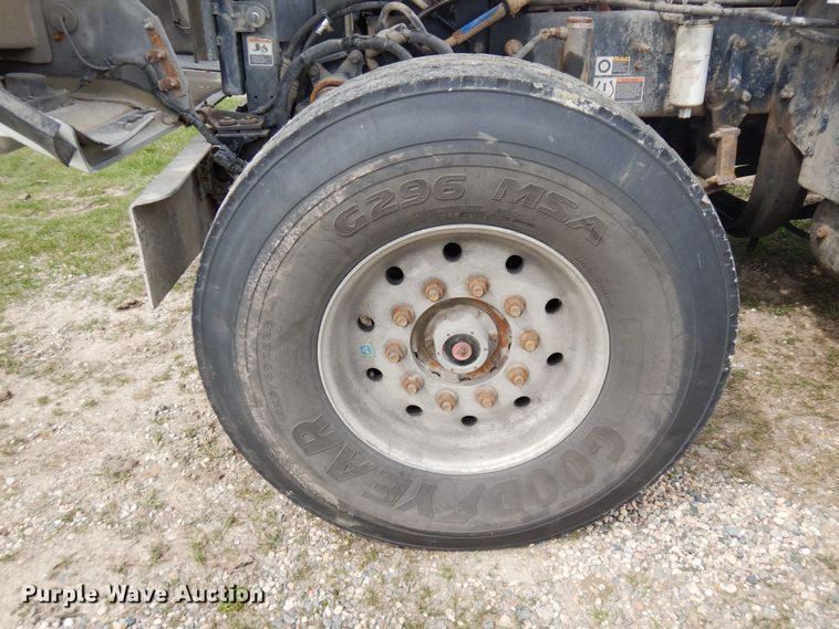 image for item KU9952 2009 Kenworth W900  ready mix truck