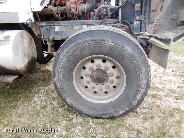 image for item KU9952 2009 Kenworth W900  ready mix truck