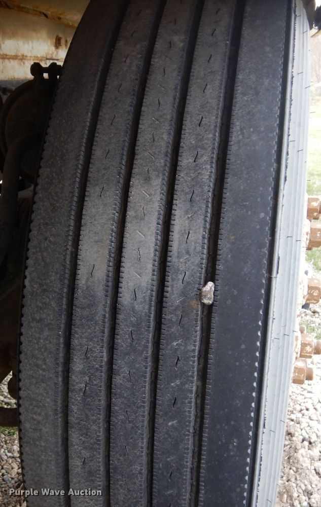 image for item KU9952 2009 Kenworth W900  ready mix truck