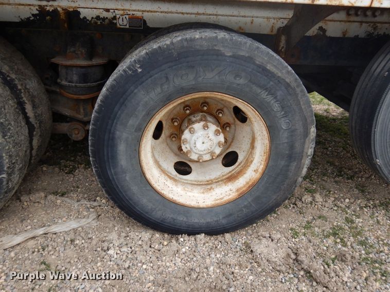 image for item KU9952 2009 Kenworth W900  ready mix truck