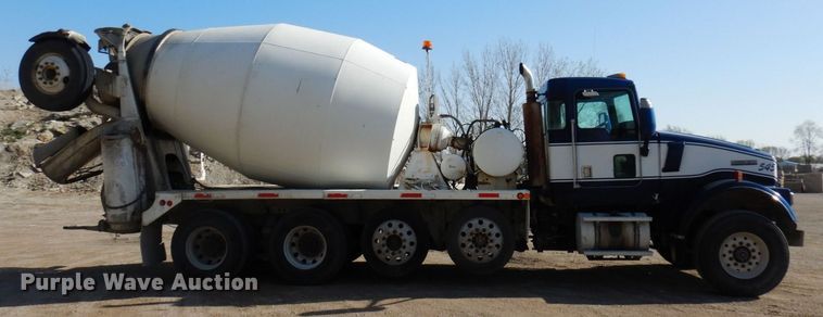 image for item KU9966 2002 Kenworth W900  ready mix truck