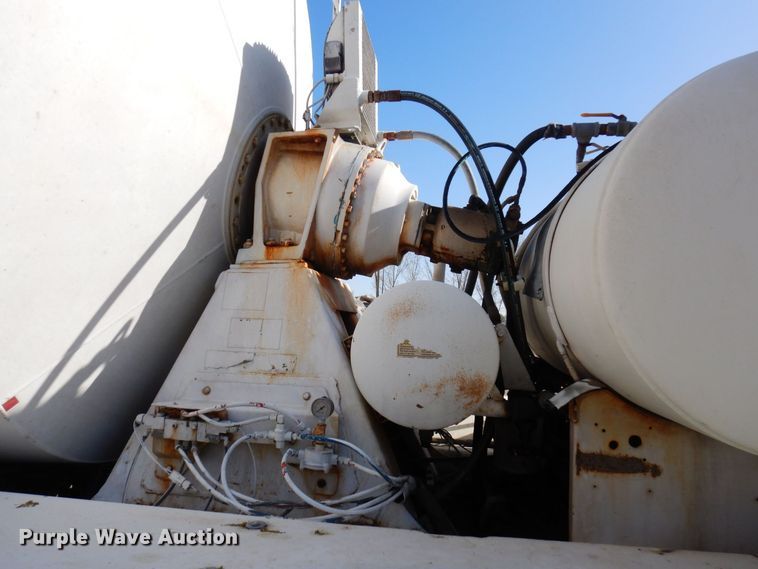 image for item KU9966 2002 Kenworth W900  ready mix truck