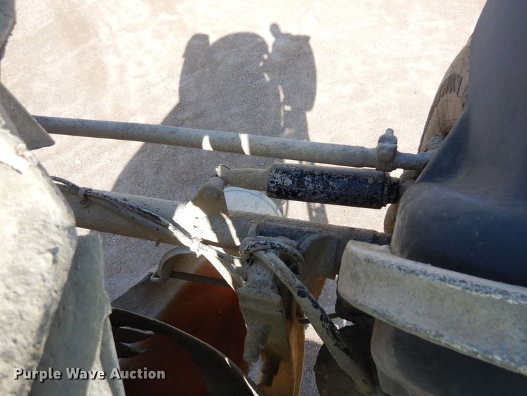 image for item KU9966 2002 Kenworth W900  ready mix truck