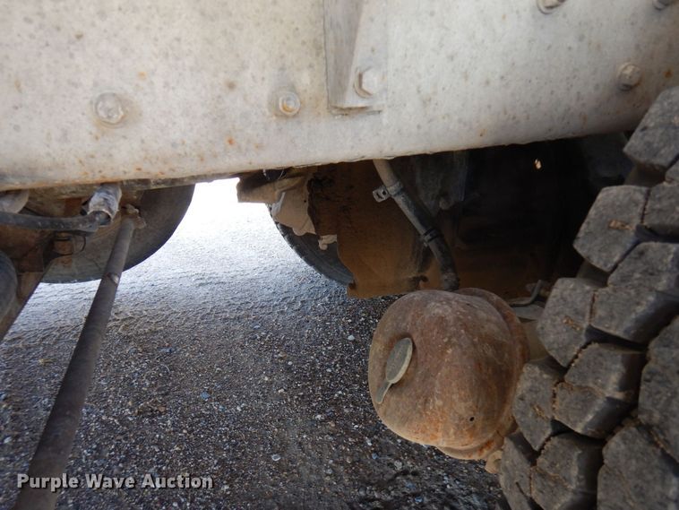 image for item KU9966 2002 Kenworth W900  ready mix truck