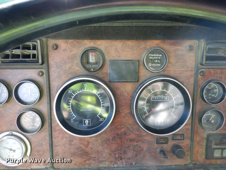 image for item KU9966 2002 Kenworth W900  ready mix truck