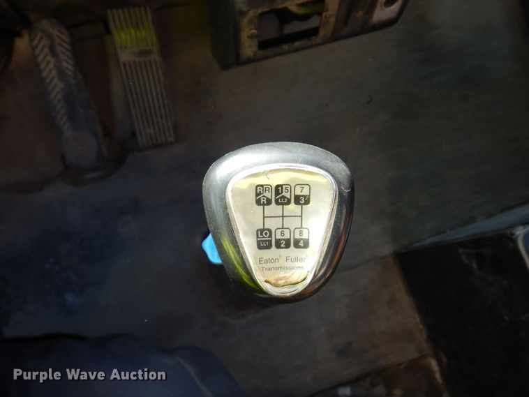 image for item KU9966 2002 Kenworth W900  ready mix truck