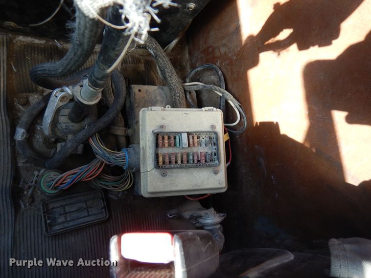 image for item KU9966 2002 Kenworth W900  ready mix truck