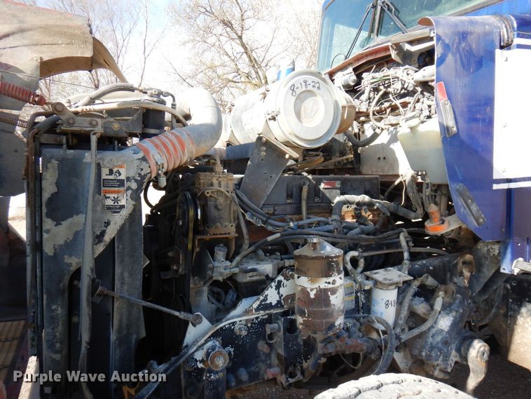 image for item KU9966 2002 Kenworth W900  ready mix truck