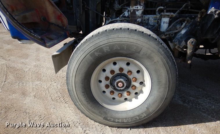 image for item KU9966 2002 Kenworth W900  ready mix truck