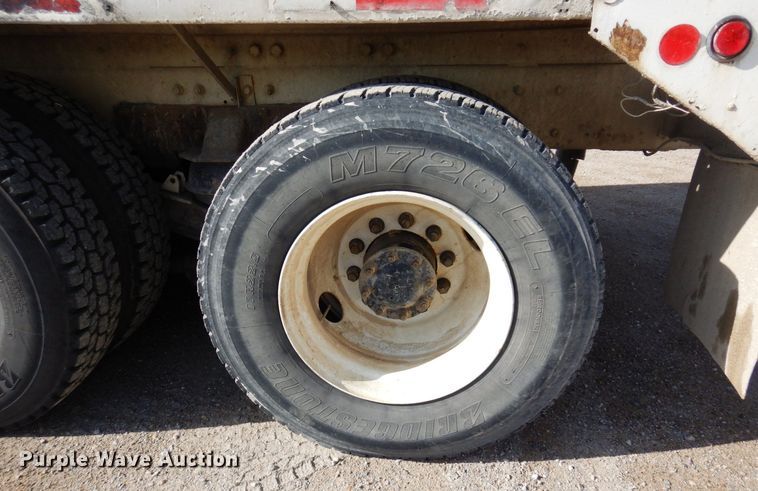 image for item KU9966 2002 Kenworth W900  ready mix truck