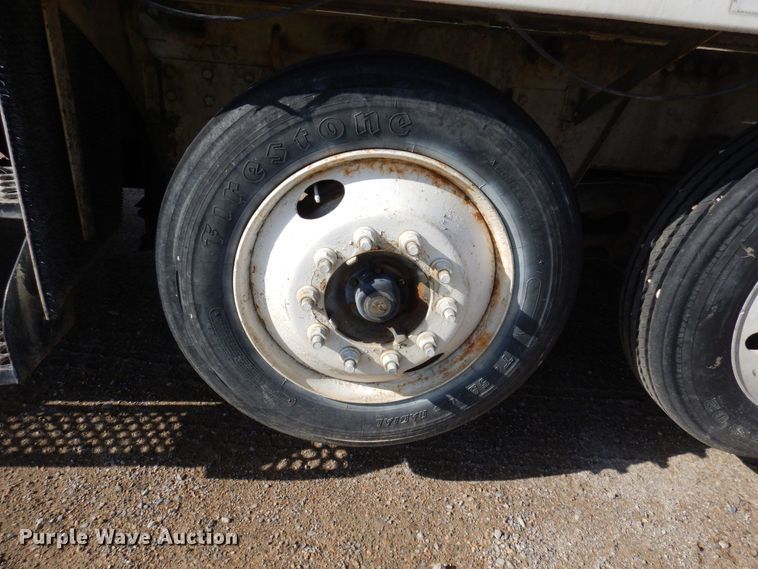 image for item KU9966 2002 Kenworth W900  ready mix truck