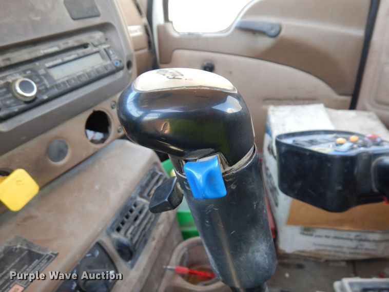 image for item KU9967 2005 Mack CV513  ready mix truck