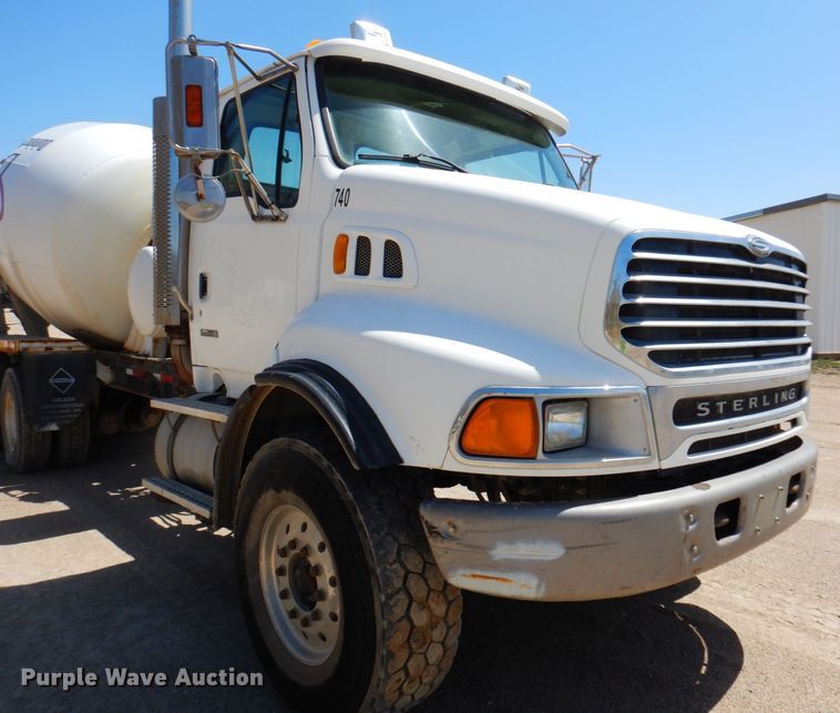 image for item KU9969 2004 Sterling LT9500  ready mix truck